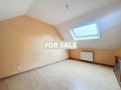 Detached House with Outbuilding