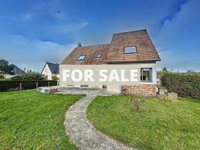 Traditional Detached House in Nice Setting