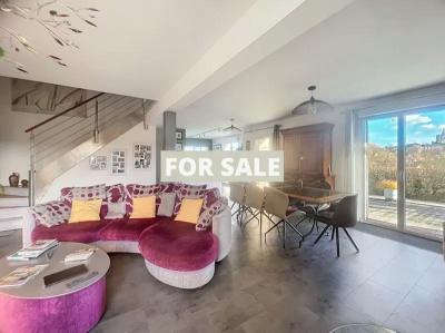 Modern Detached House with Cathedral View