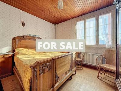 Superb House with Outbuilding Close to the Coast