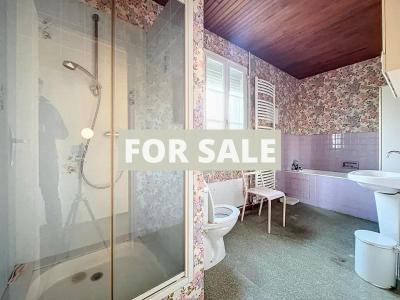 Superb House with Outbuilding Close to the Coast