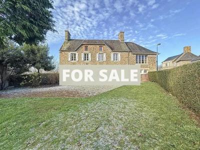 Detached House with Open View of Mont-St-Michel