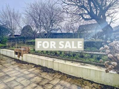Detached House with Garden by the Coast