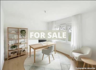 Detached Villa with Swimming Pool by the Coast