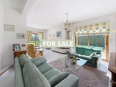 Detached House with Garden Not Far from the Coast