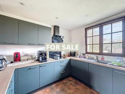 Detached House with Garden by the Coast