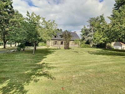 Detached Character Country House with Garden