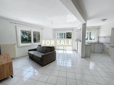 Lovely Detached House and Garden
