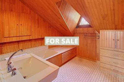 Detached Country House with Land