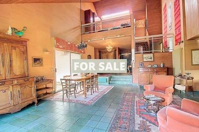 Detached Country House with Land