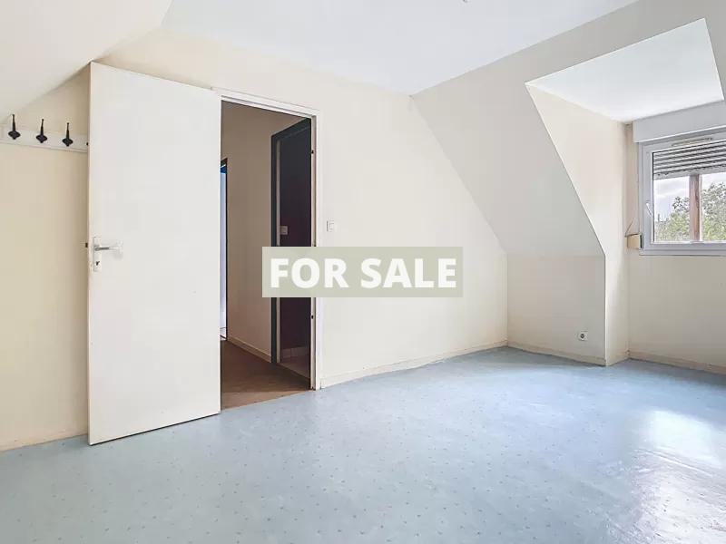 Detached Country House with Open Views