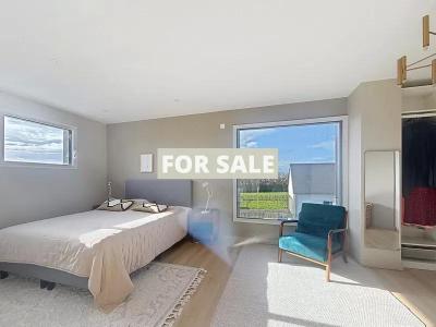 Contemporary Detached House with Pool by the Coast