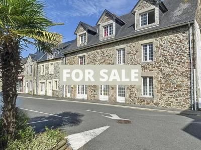 Coastal House in Great Location