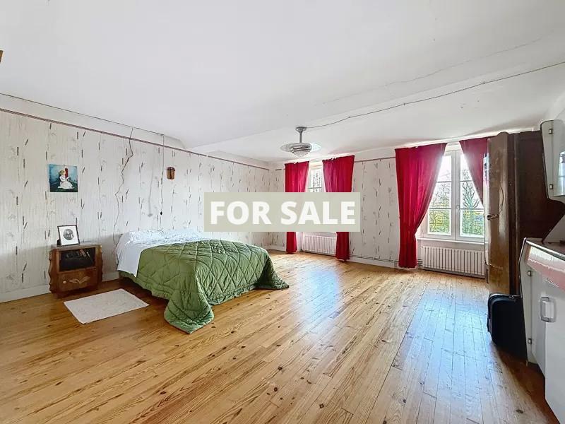 Detached Country Character House with Outbuildings