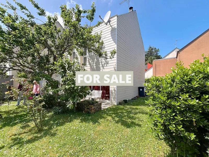 Town House With Garden