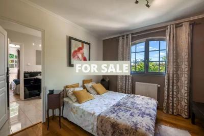 Beautiful Detached Rural House with Landscaped Garden