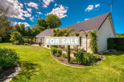 Beautiful Detached Rural House with Landscaped Garden