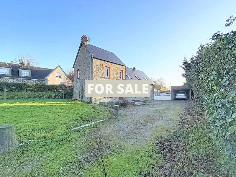 Detached Country House with Outbuilding