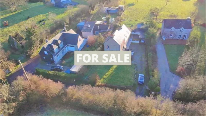 Detached Country House with Outbuilding