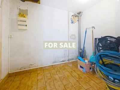 Detached Country House with Outbuilding