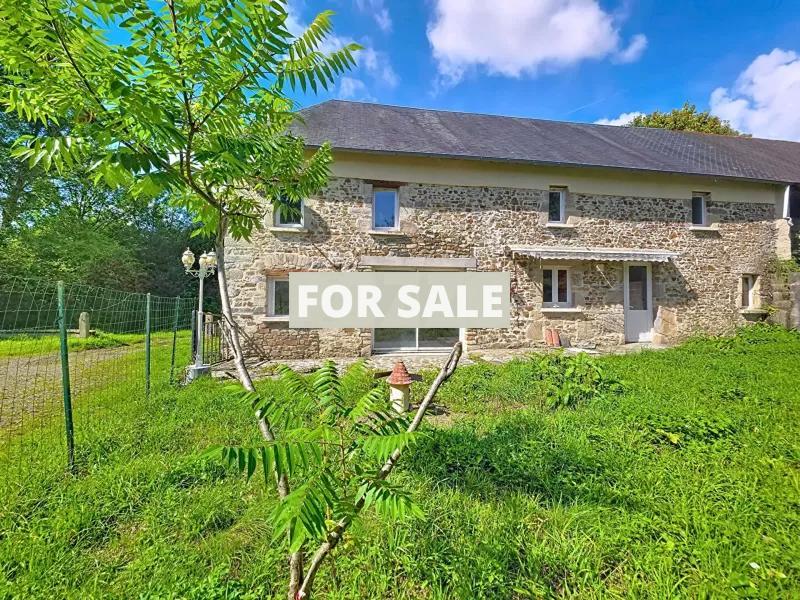 Detached Country House with Outbuilding