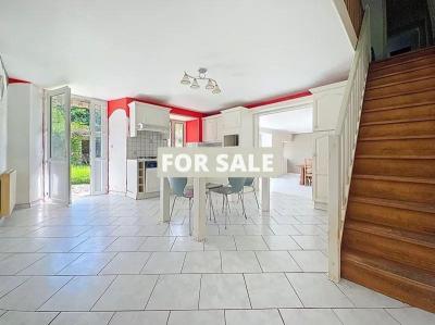 Detached Country House with Outbuilding