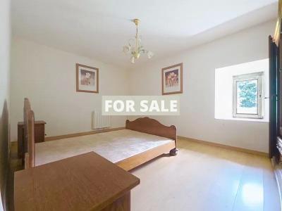 Detached Country House with Outbuilding