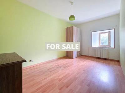 Detached Country House with Outbuilding