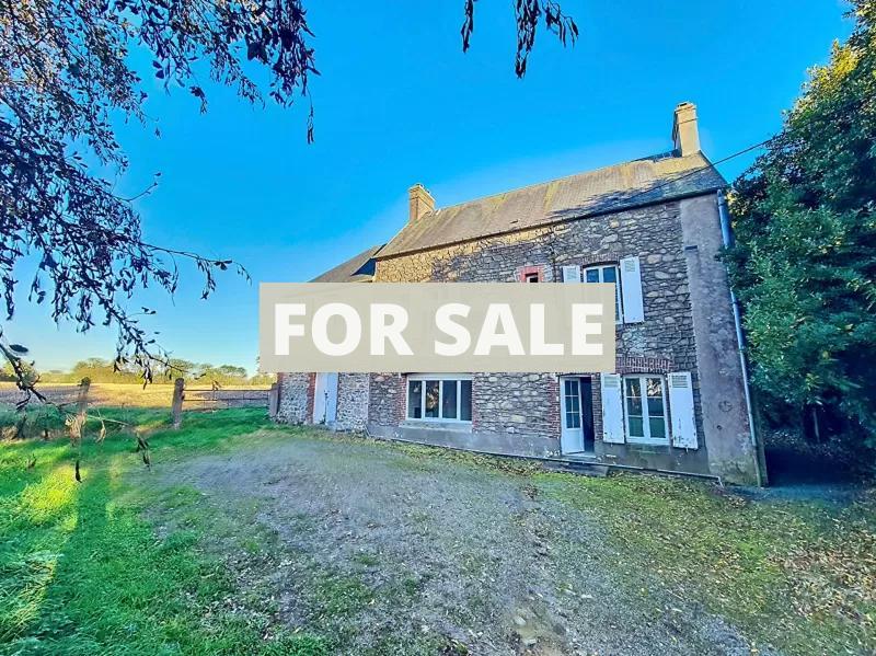 Detached Country House with Outbuilding