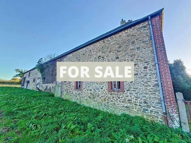 Detached Country House with Outbuilding