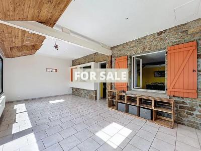 Beautiful House with Lovely Garden