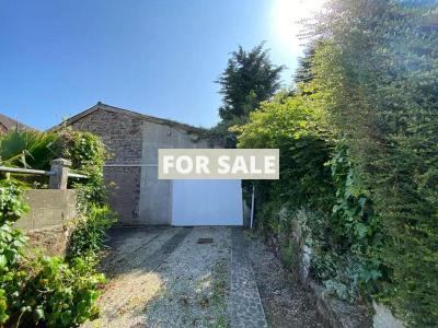 Charming House With Garden, Ideal Holiday Home