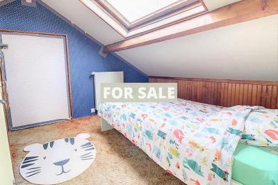 Lovely Detached House and Garden by the Coast