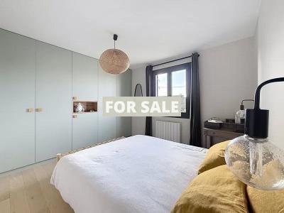 Detached House Nestled in Absolute Tranquility