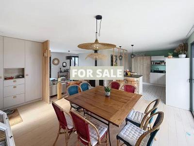 Detached House Nestled in Absolute Tranquility