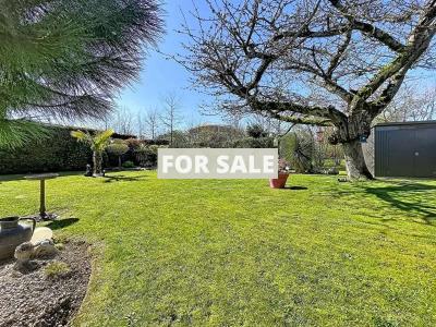 Detached House with Landscaped Garden