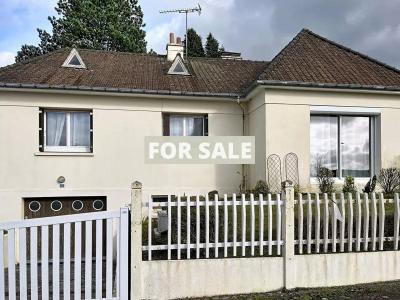Detached House with Landscaped Garden