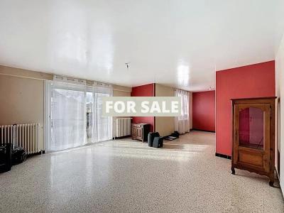 Detached House with Landscaped Garden