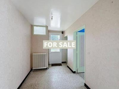 Detached House with Landscaped Garden