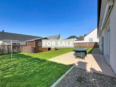 Contemporary Detached House by the Coast