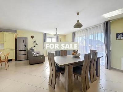 Contemporary Detached House by the Coast