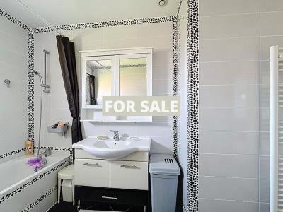 Contemporary Detached House by the Coast