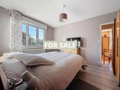 Detached House with Garden by the Coast