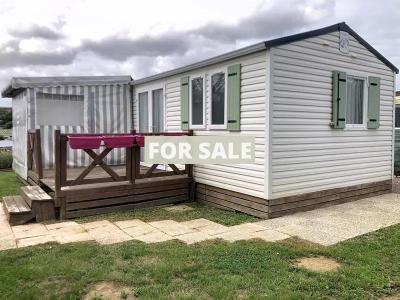 Mobile Home Chalet with Terrace, Garden