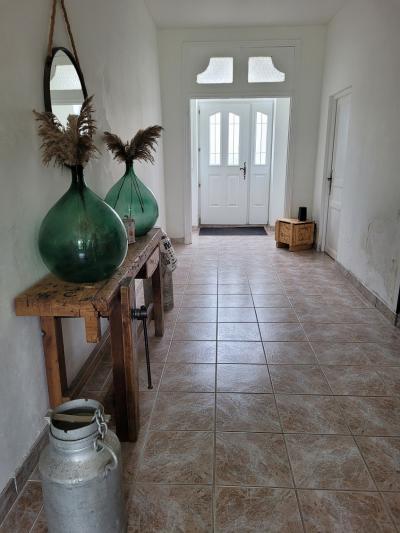Former Winegrowers Property, Completely Renovated