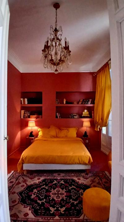 Maison De Maitre With Patio And Courtyard