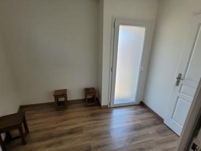 Renovated House With Swimming Pool And 2 Outbuildings