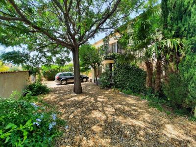 Pretty Villa Divided Into 2 Apartments With Terrace, Garage and Pool