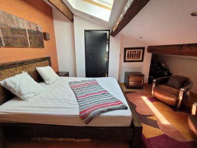 Authentic Stone Barn, Renovated With Charm And High-end Materials