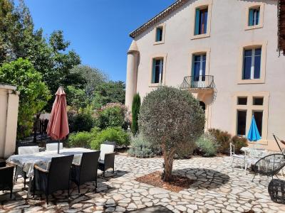 Unique Bourgeoise House With Pool